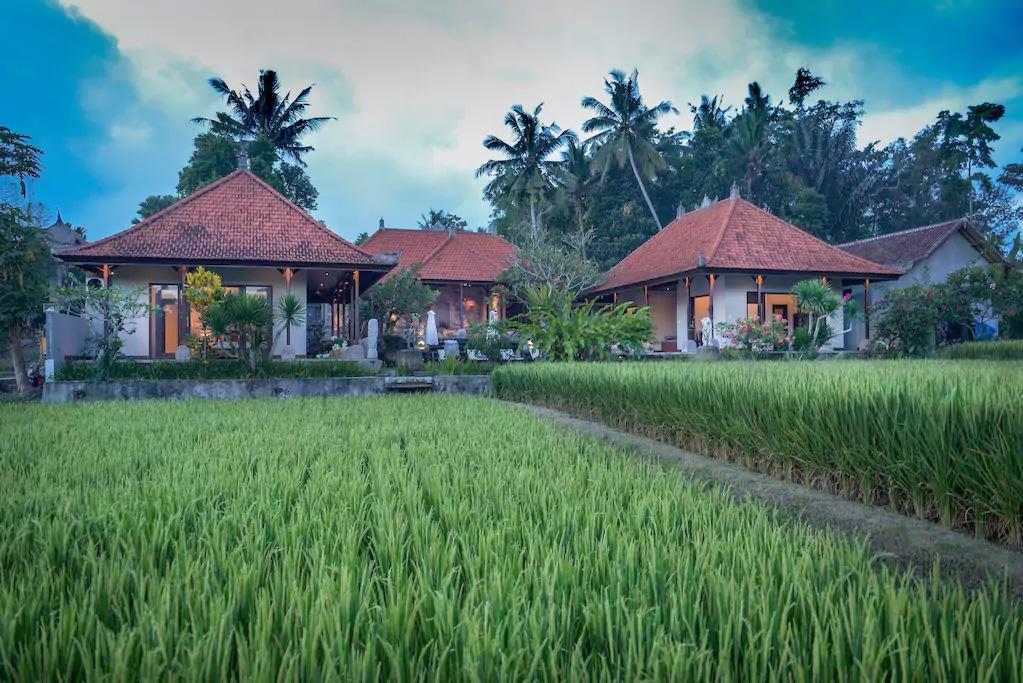 Villa Heron Ubud Exterior photo